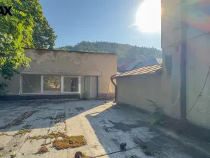 Prodej výrobních prostor, Úpice, Dr. Teuchmanna, 1817 m2