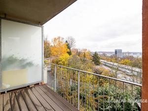 Pronájem bytu 4+kk, Praha - Vysočany, Na vysočanských vinicích, 118 m2