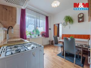 Prodej rodinného domu, Nová Role, Rolavská, 198 m2