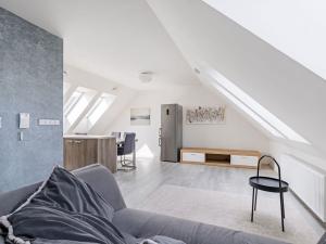 Pronájem bytu 2+kk, Brno - Ivanovice, Příjezdová, 75 m2