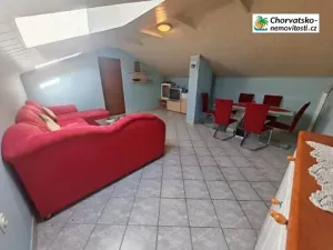 Prodej bytu 3+1, Dramalj, Chorvatsko, 61 m2