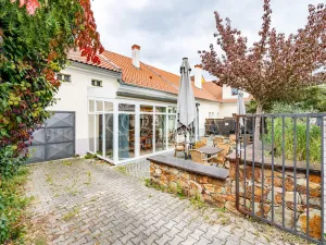 Prodej restaurace, Radnice, Pivovarská, 377 m2