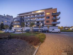 Prodej bytu 3+kk, Hradec Králové, Antonína Petrofa, 103 m2