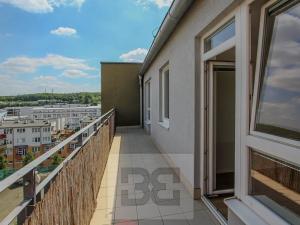 Pronájem bytu 2+kk, Praha - Vysočany, Pod Harfou, 48 m2