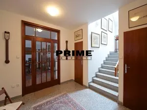 Pronájem rodinného domu, Praha - Kunratice, Ke hrádku, 417 m2