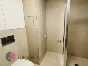 Pronájem bytu 1+kk, Praha - Hloubětín, Kolbenova, 28 m2