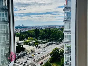 Pronájem bytu 1+kk, Praha - Strašnice, Vinohradská, 41 m2