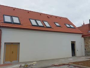 Prodej obchodního prostoru, Praha - Dubeč, Lipové náměstí, 72 m2