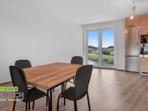 Pronájem bytu 2+kk, Náchod, Bartoňova, 61 m2