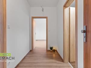 Pronájem bytu 2+kk, Náchod, Bartoňova, 61 m2