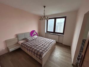 Pronájem rodinného domu, Charváty, 250 m2