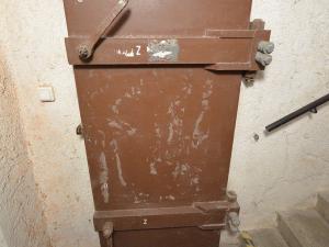 Pronájem skladu, Praha - Libeň, náměstí Dr. Václava Holého, 100 m2