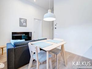 Pronájem bytu 2+kk, Hradec Králové, Eliščino nábřeží, 30 m2