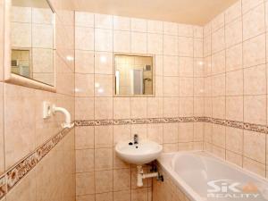 Prodej bytu 2+1, Louny, Petra Obrovce, 61 m2