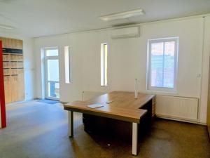 Pronájem obchodního prostoru, České Budějovice - České Budějovice 3, Pražská tř., 108 m2