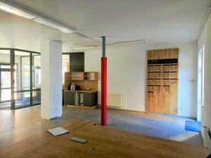 Pronájem obchodního prostoru, České Budějovice - České Budějovice 3, Pražská tř., 108 m2