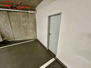 Pronájem - jiné, Praha, U Pergamenky, 13 m2