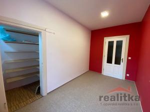 Prodej bytu 4+1, Opava - Předměstí, Olomoucká, 109 m2