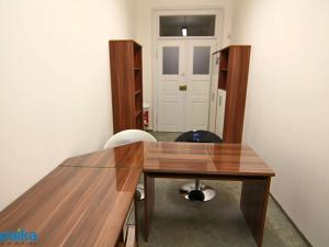 Pronájem kanceláře, Litomyšl, Braunerovo nám., 11 m2