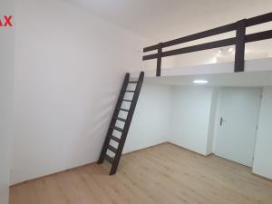 Pronájem bytu 2+1, Praha - Žižkov, Hartigova, 57 m2