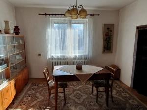 Prodej kanceláře, Hradec Králové, Koutníkova, 257 m2