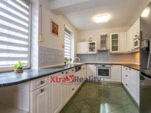 Prodej rodinného domu, Kadaň, Třešňová, 405 m2