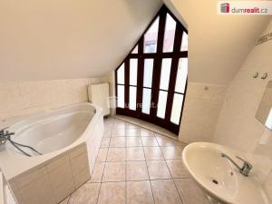 Pronájem bytu 2+kk, Uherské Hradiště, Hradební, 60 m2