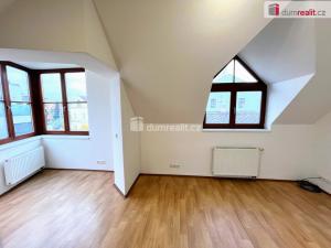Pronájem bytu 2+kk, Uherské Hradiště, Hradební, 60 m2