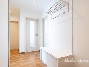 Pronájem bytu 3+kk, Praha - Krč, Hurbanova, 66 m2