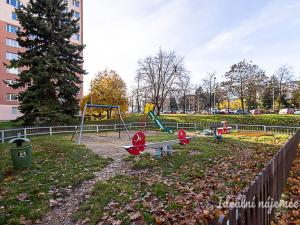 Pronájem bytu 3+kk, Praha - Krč, Hurbanova, 66 m2