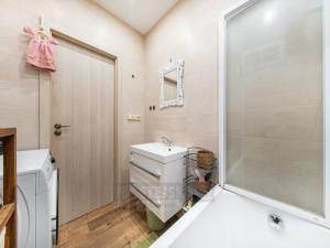 Prodej bytu 3+1, České Budějovice - České Budějovice 2, Lhenická, 78 m2