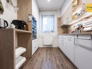 Prodej bytu 3+1, Suchohrdly u Miroslavi, 90 m2