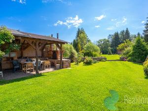 Prodej vícegeneračního domu, Benešov nad Černou, 295 m2