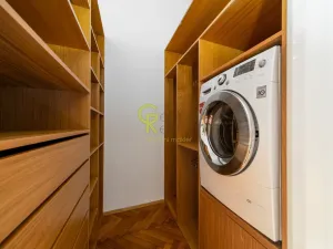 Pronájem bytu 3+1, Praha - Žižkov, Vinohradská, 95 m2