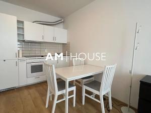 Pronájem bytu 2+kk, Praha - Stodůlky, Svitákova, 50 m2