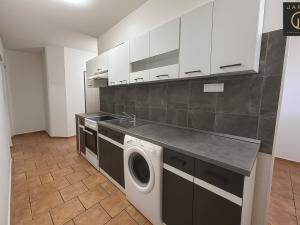 Prodej bytu 2+1, Chomutov, Kamenná, 60 m2