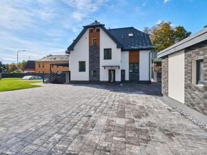 Prodej bytu 3+1, Trutnov - Horní Staré Město, Horská, 125 m2