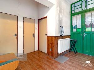 Prodej rodinného domu, Tlučná, Hlavní, 290 m2