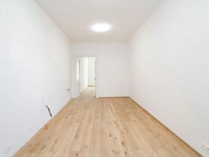 Prodej bytu 3+kk, Praha - Nové Město, Legerova, 72 m2