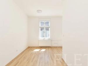 Pronájem bytu 1+kk, Praha - Libeň, Františka Kadlece, 34 m2