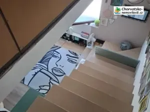 Prodej bytu 2+kk, Pula, Chorvatsko, 80 m2