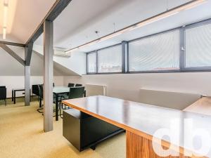 Pronájem kanceláře, Cheb, 26. dubna, 190 m2