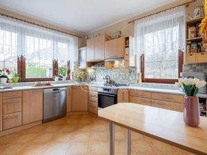 Prodej rodinného domu, Praha - Uhříněves, Jana Srba, 223 m2