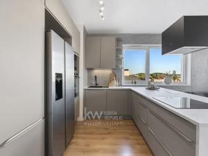 Prodej bytu 3+kk, Beroun, U Židovského hřbitova, 76 m2