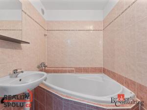 Prodej bytu 3+1, Chrudim - Chrudim IV, Hradištní, 79 m2