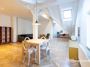 Pronájem bytu 3+kk, Praha - Staré Město, Valentinská, 114 m2