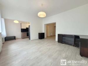 Pronájem bytu 3+1, Praha - Dejvice, Na Dionysce, 84 m2