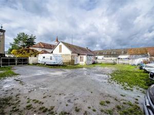 Prodej ubytování, Pardubice, Žižkova, 250 m2