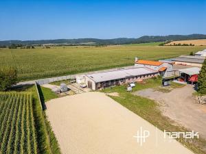 Prodej výrobních prostor, Dolany, 900 m2