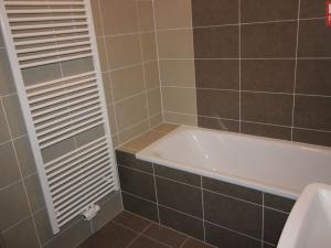 Pronájem bytu 2+kk, Olomouc, Edvarda Beneše, 57 m2